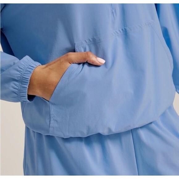 Beyond Yoga Half Zip Pullover Flower Blue M NWT - Picture 4 of 10